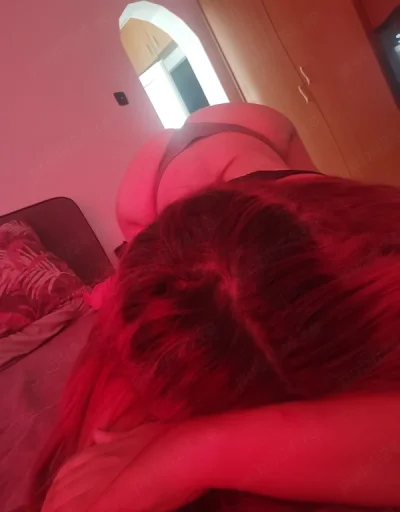 Aleea Rogerius.. 30 de ani. Roșcată. Te aștept în locația mea