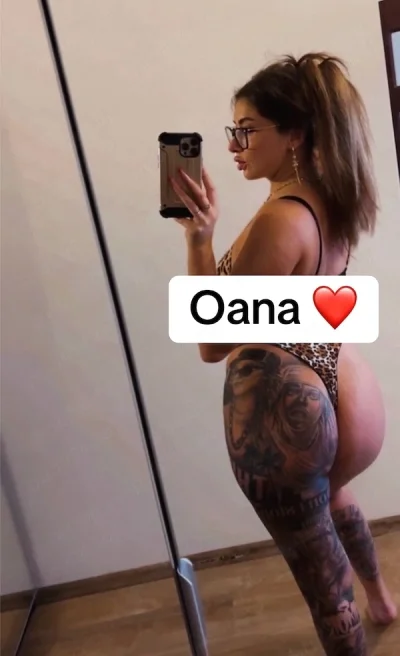 Oana ! Sunt fata din poze!