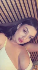 Bruneta noua hott xxx reala si fierbinte - imagine 2