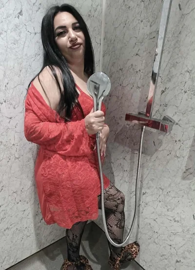 Buna sunt adina te astept la mine fac si deplasari