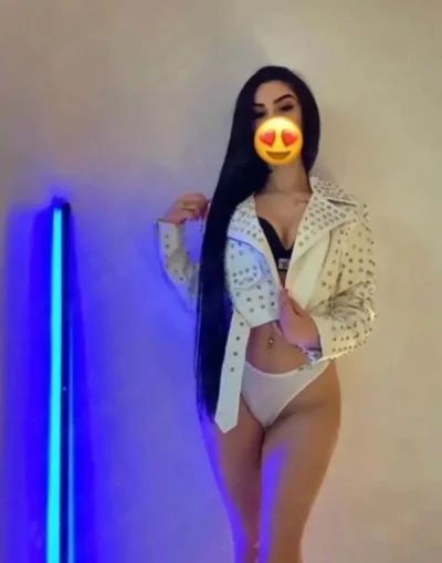 Karina ! 100% pozele imi apartin! Confirmare Whatapp!