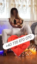 Lux , Siliconata,blonda, 28 de ani. Nu raspund telefonic, doar pe watapp se fac programarile. - imagine 4