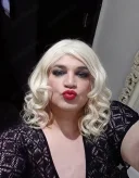DOLY TRANSS Milf matura cu sâni plinuța cu forme - imagine 2